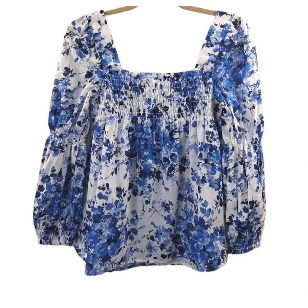 Tuckernuck Blue Bells Meadow Floral Smocked Square Neck Tilly Blouse Top NWT